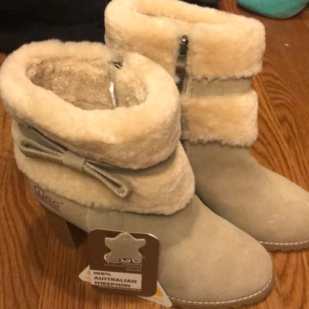 Brand New Ugg Booties - Picture 2 of 3